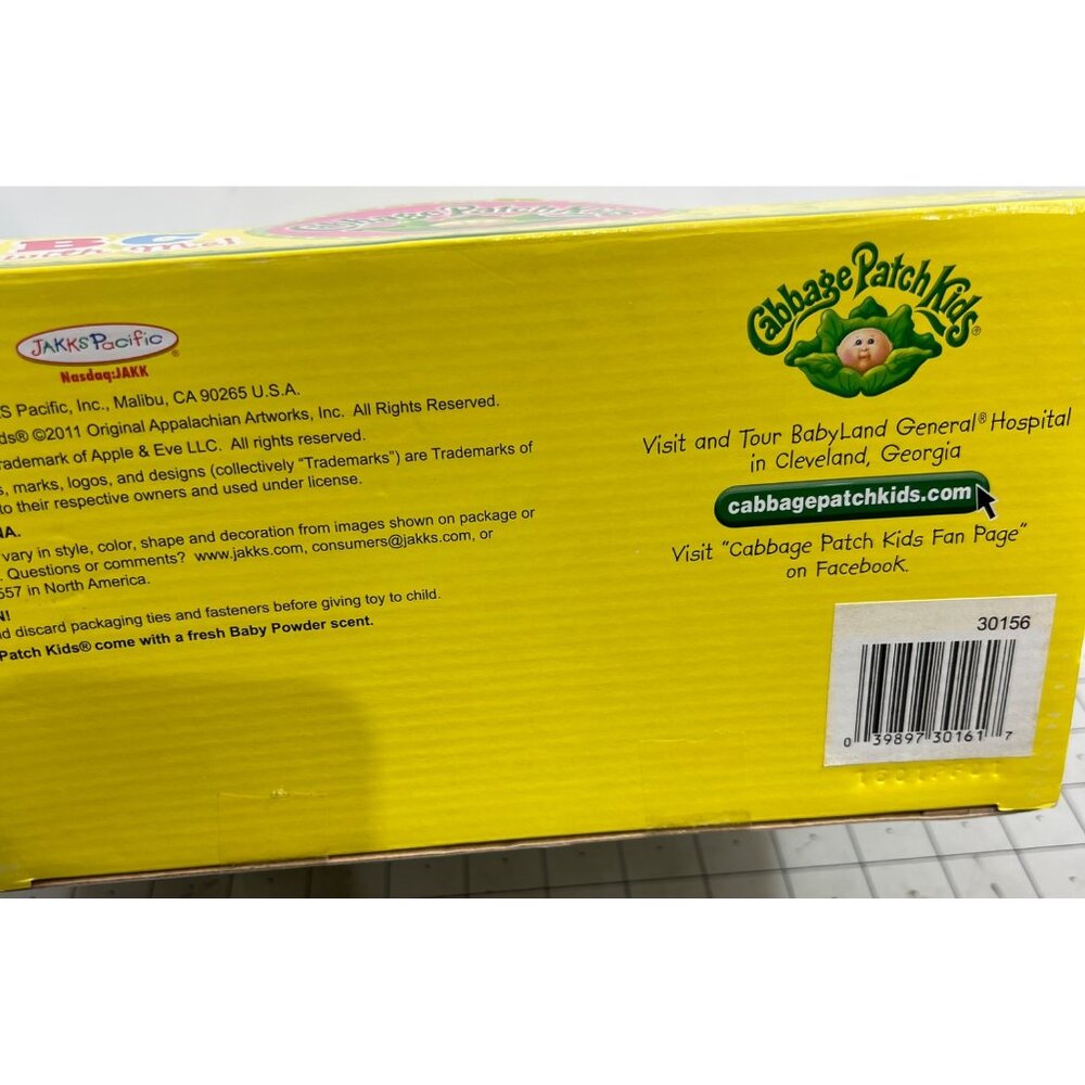 ABC Play With Me! Cabbage Patch Kids Doll Sings & Giggles 30156 New In Box - Picture 5 of 7